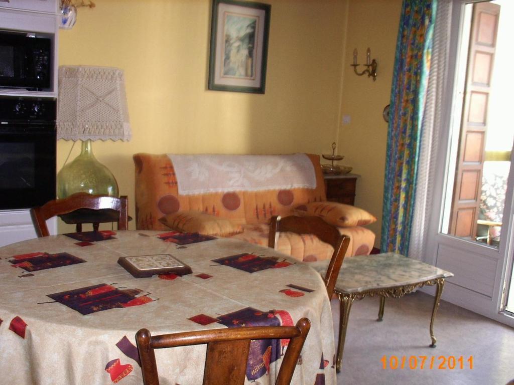 Vaque Les Angles Apartment Room photo